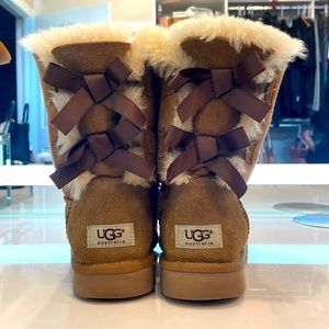 Bailey Bow Uggs
